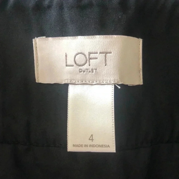 Ann Taylor Skirt‎ - Picture 4 of 4